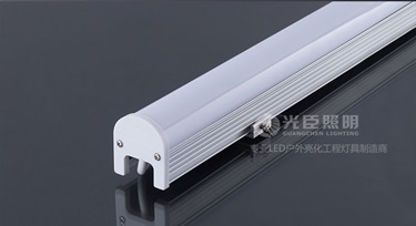 LED護(hù)欄管廠家光臣為您理性解讀藍(lán)光危機(jī)