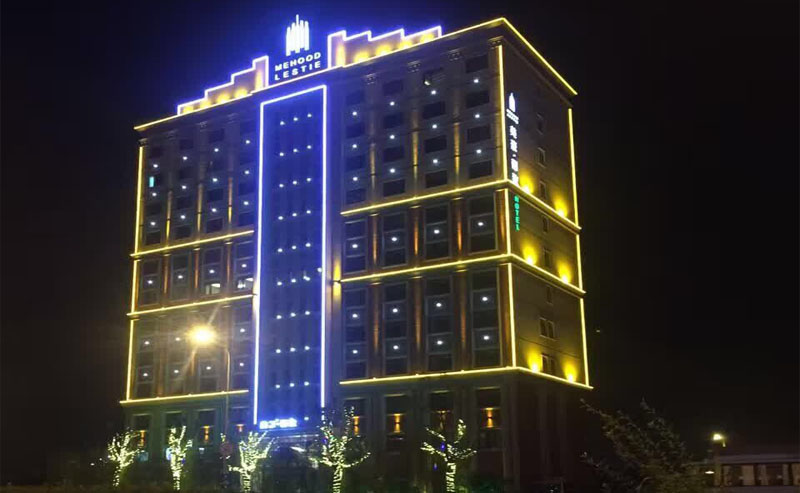 【上?！棵篮利愔戮频挈c光源亮化