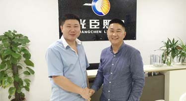 洗墻燈廠(chǎng)家與客戶(hù)的一段對(duì)話(huà) 一言驚醒夢(mèng)中人!