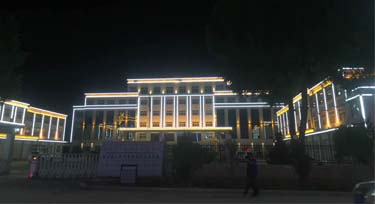 光臣照明與您攜手共創(chuàng) 耀眼的市政亮化工程