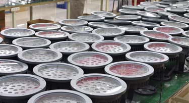 倒計時第六天 36W投光燈訂單生產(chǎn)完畢